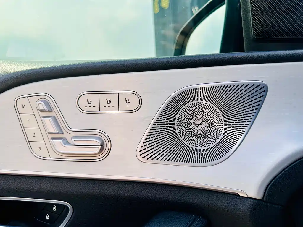 Mercedes-Benz GLE Coupe — миниатюра 16