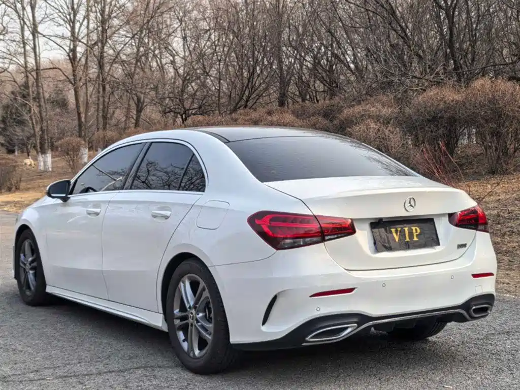 MERCEDES-BENZ A CLASS