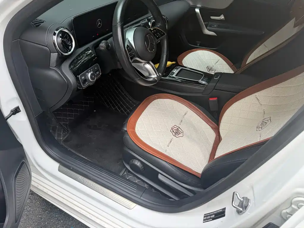 Mercedes-Benz A-Class — миниатюра 4
