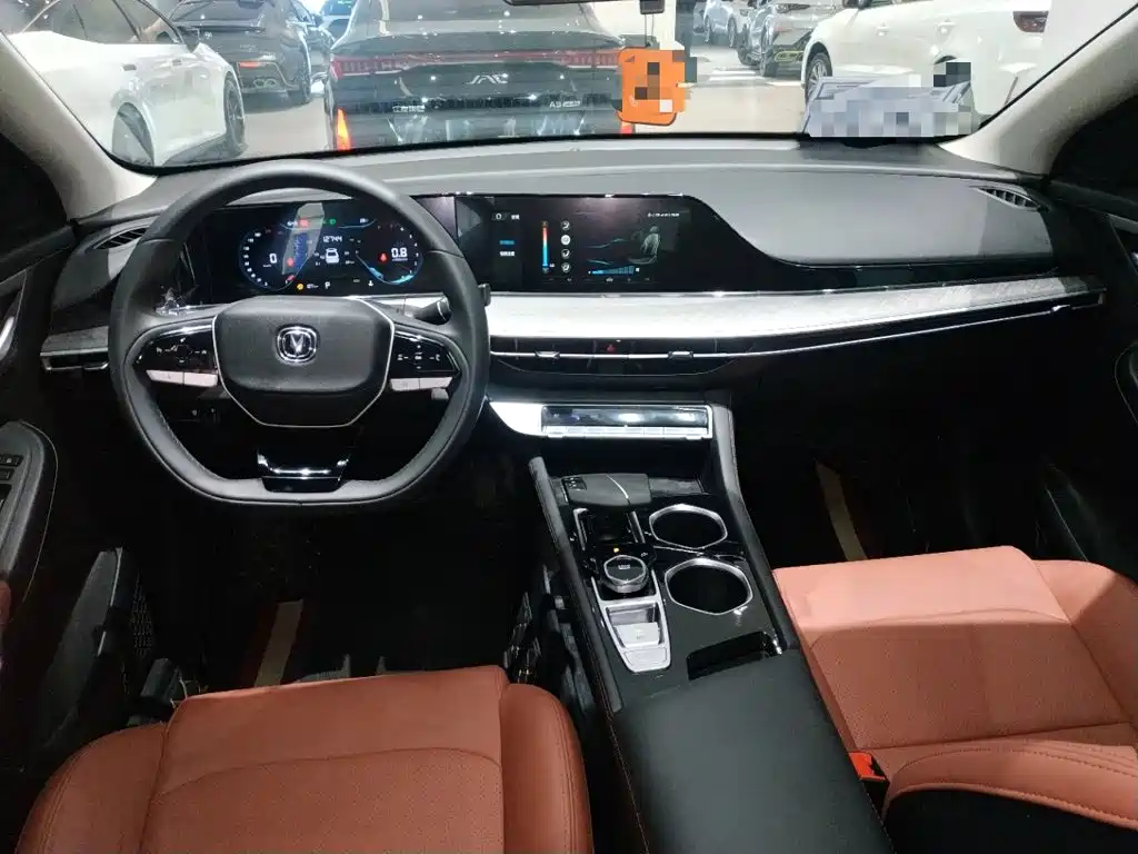 Changan Eado — миниатюра 10