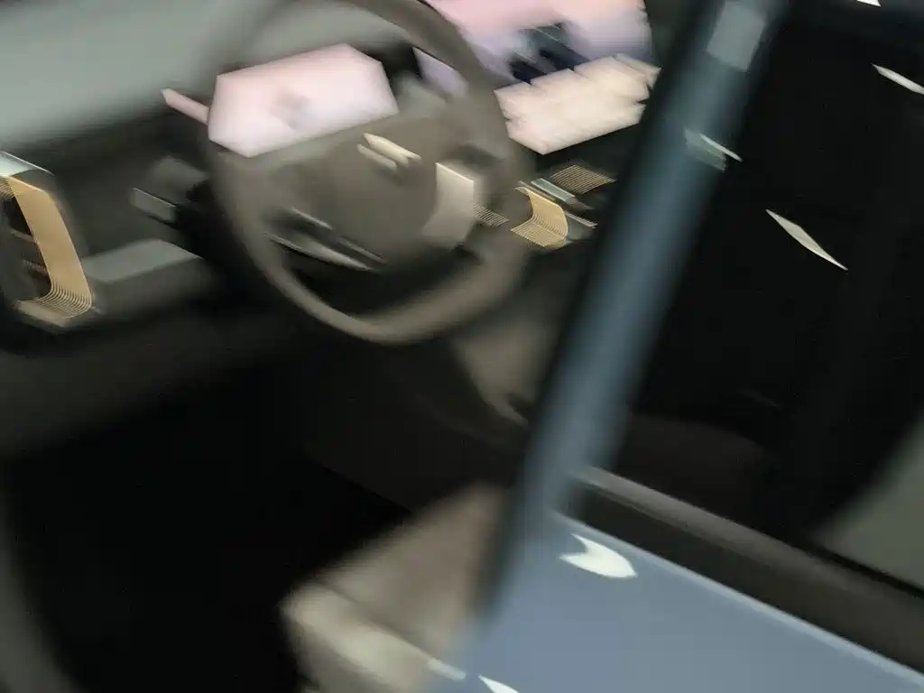 Leapmotor Leapmotor B10 — миниатюра 10