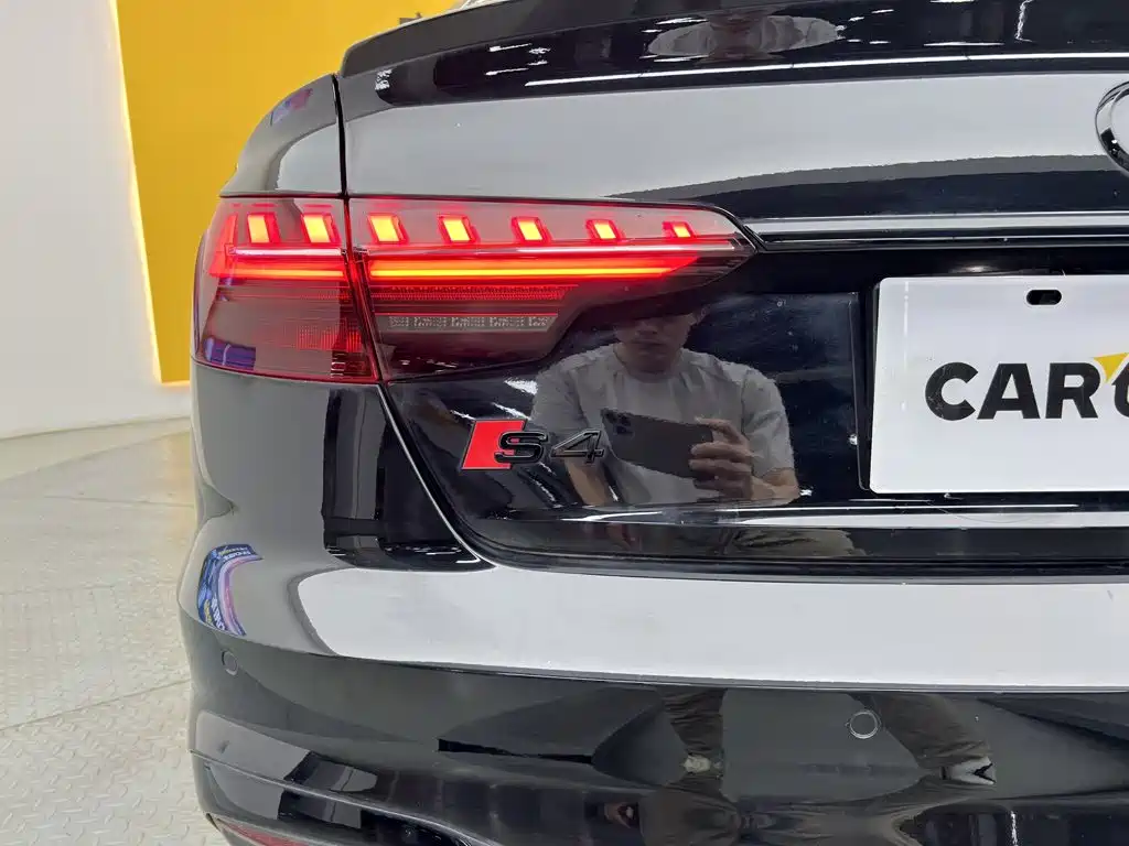 Audi S4 — миниатюра 13