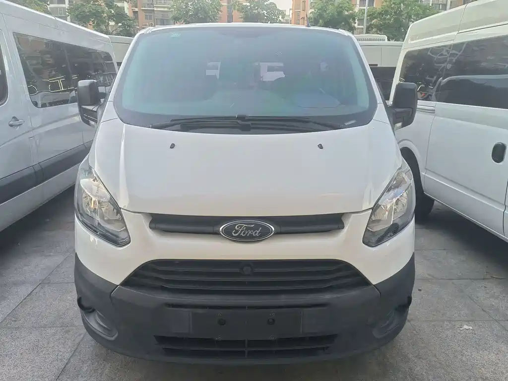 Ford Transit — миниатюра 2