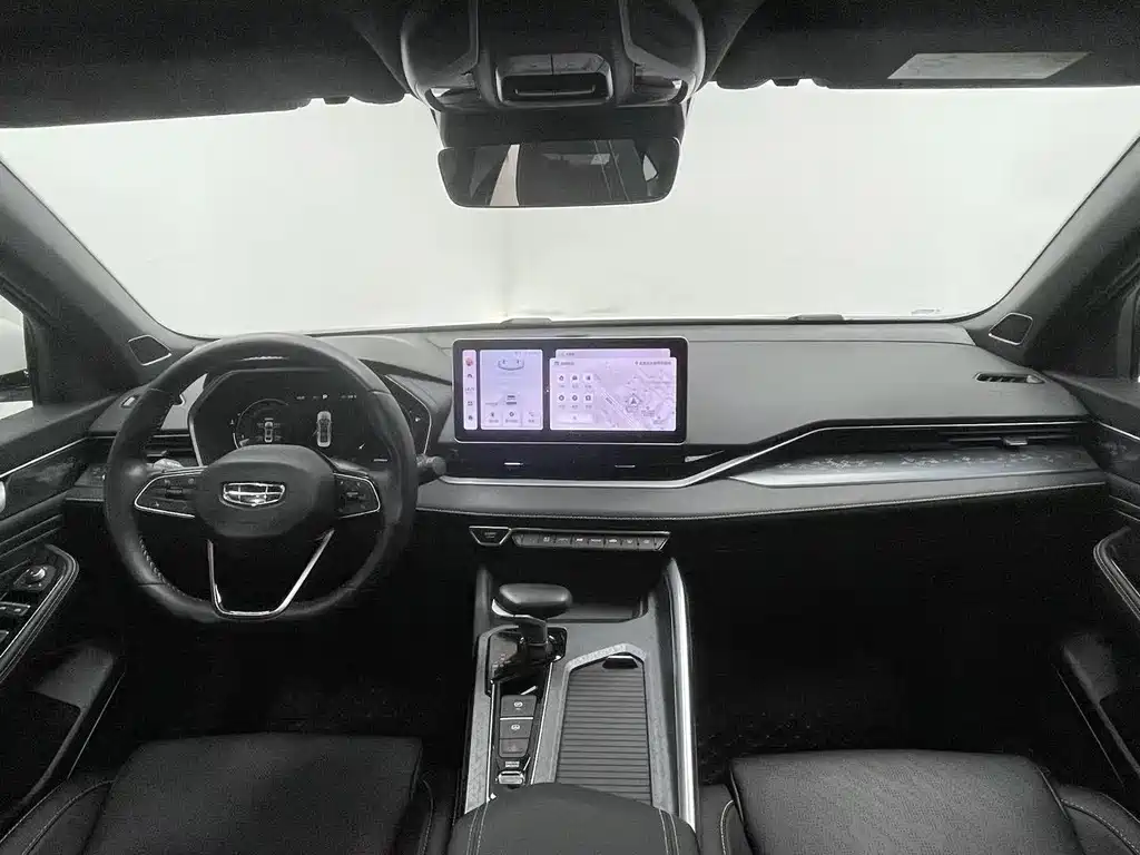 Geely Preface 2023 1.5TD