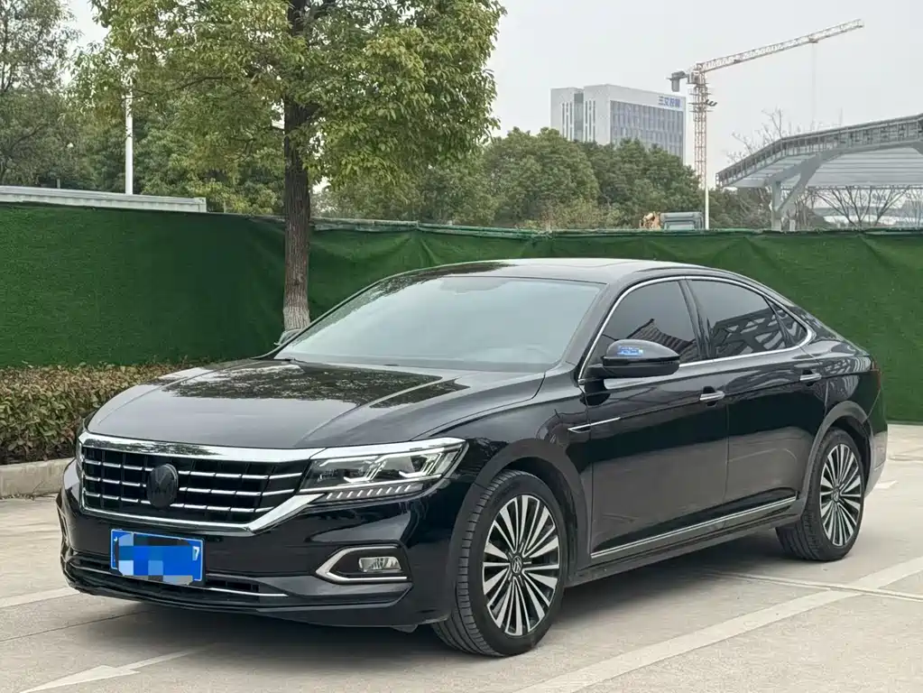 Volkswagen Passat 2021