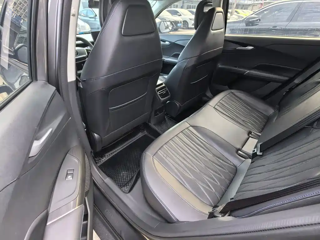 Changan Yida — миниатюра 11