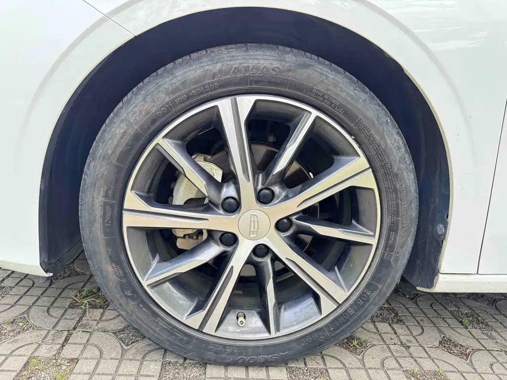 Geely Emgrand — фотографии объявления, Фото 44