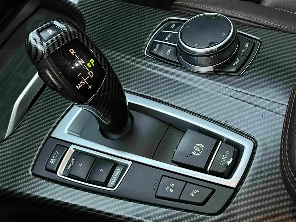 BMW X4 — миниатюра 12