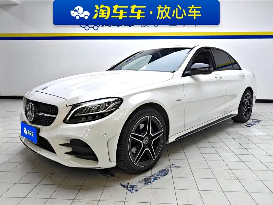 Mercedes-Benz C-Class 2021