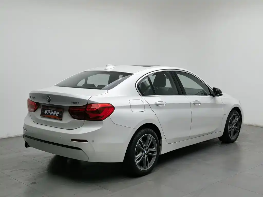 BMW 1 Series — миниатюра 2