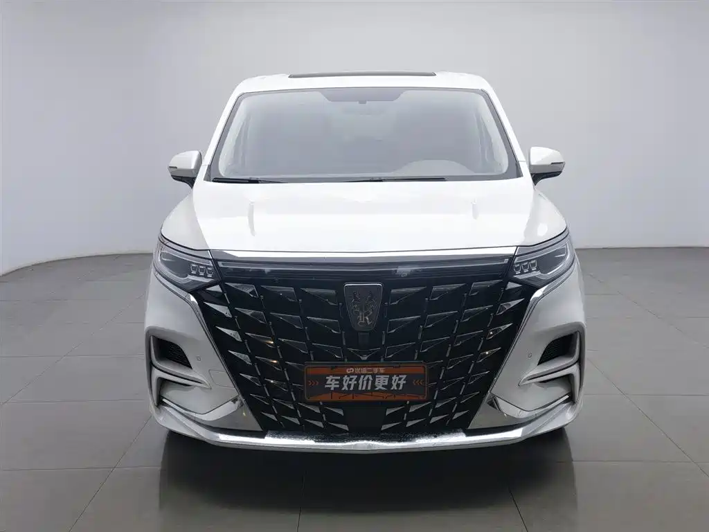 ROEWE IMAX8