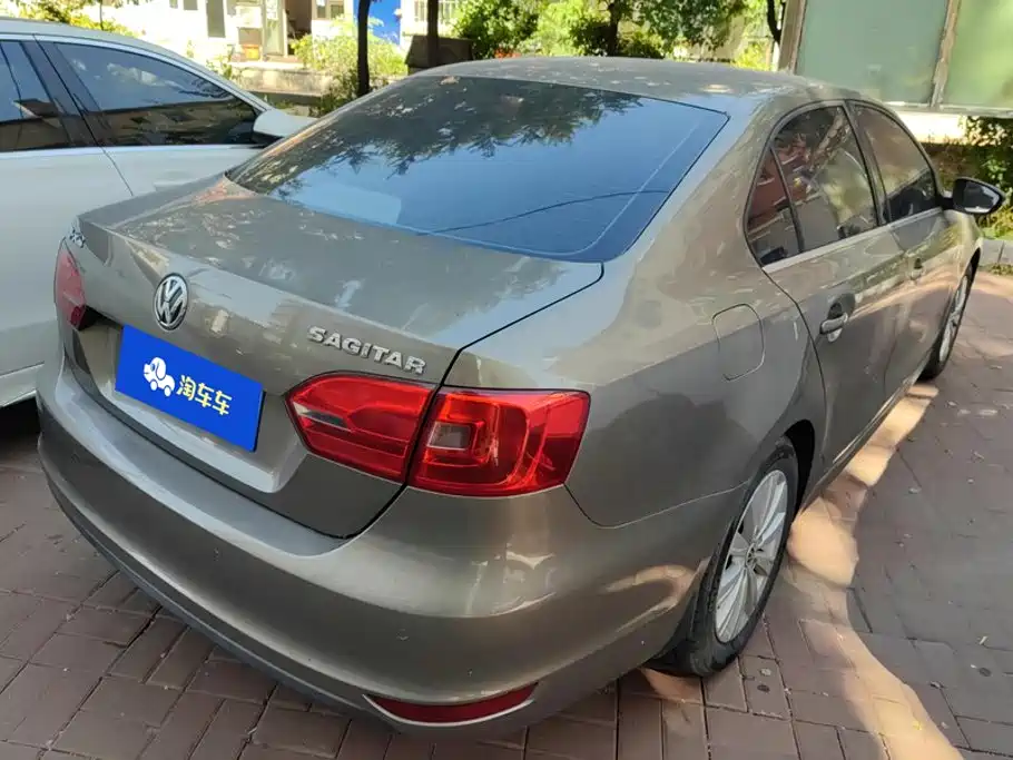 Volkswagen Sagitar — миниатюра 3