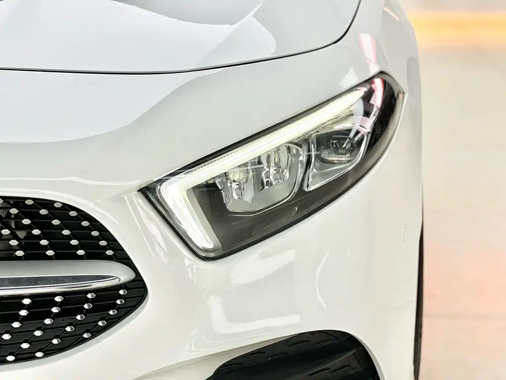 Mercedes-Benz A-Class — миниатюра 17