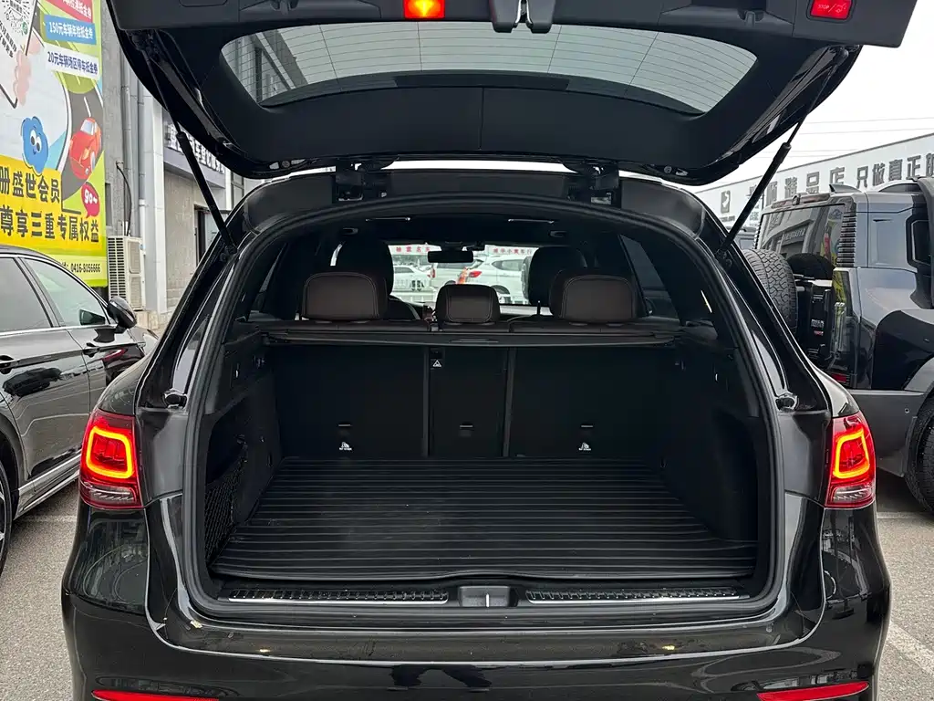 Mercedes-Benz GLC — миниатюра 13