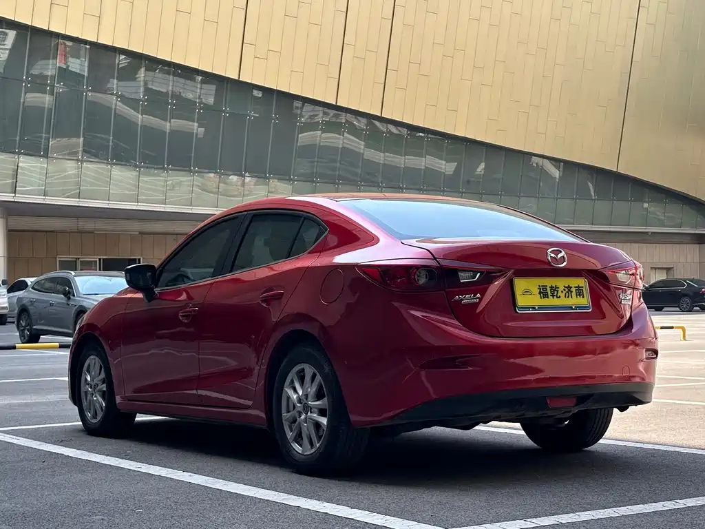 MAZDA  3 ANGKESAILA