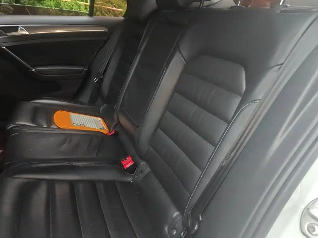 Volkswagen Golf — миниатюра 14