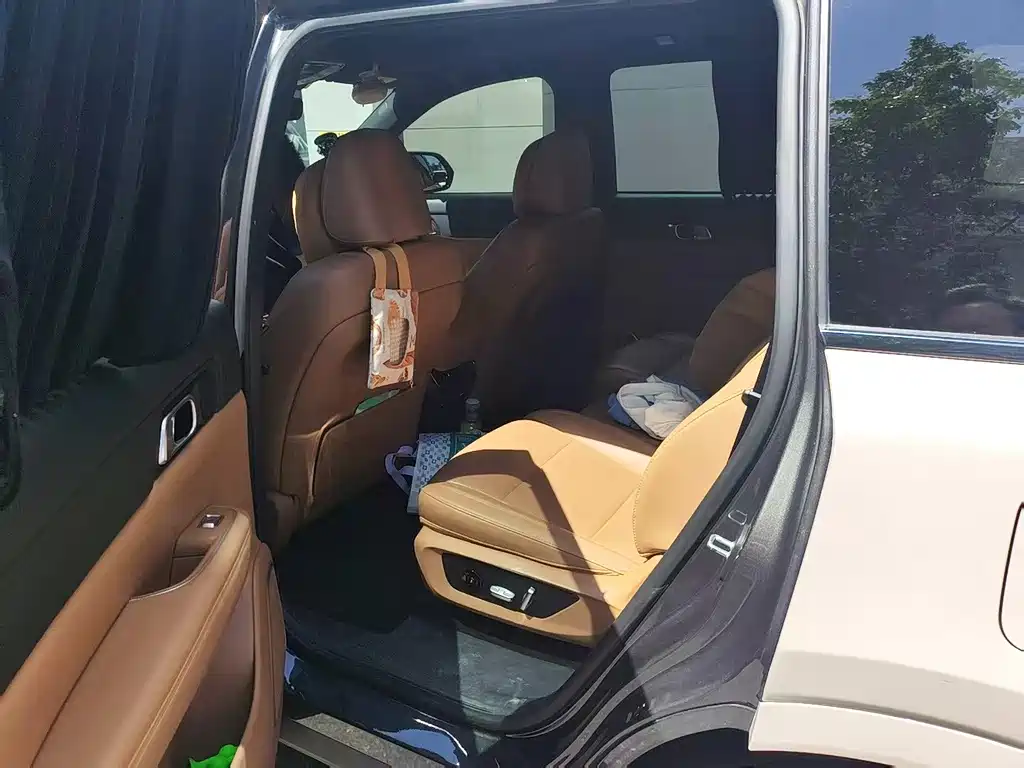 Li Auto Li ONE — миниатюра 5