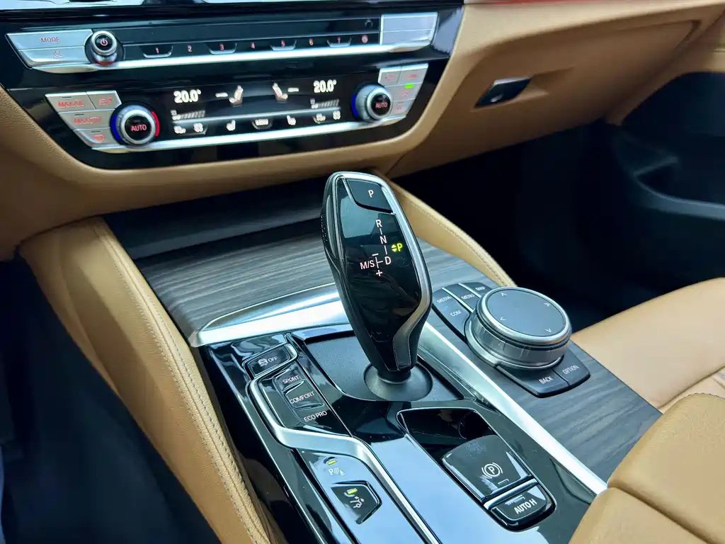 BMW 6 Series GT — миниатюра 9
