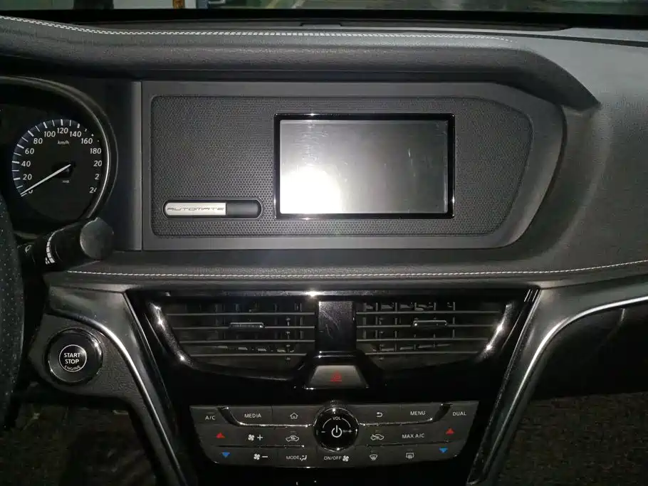 Venucia T90 — миниатюра 13