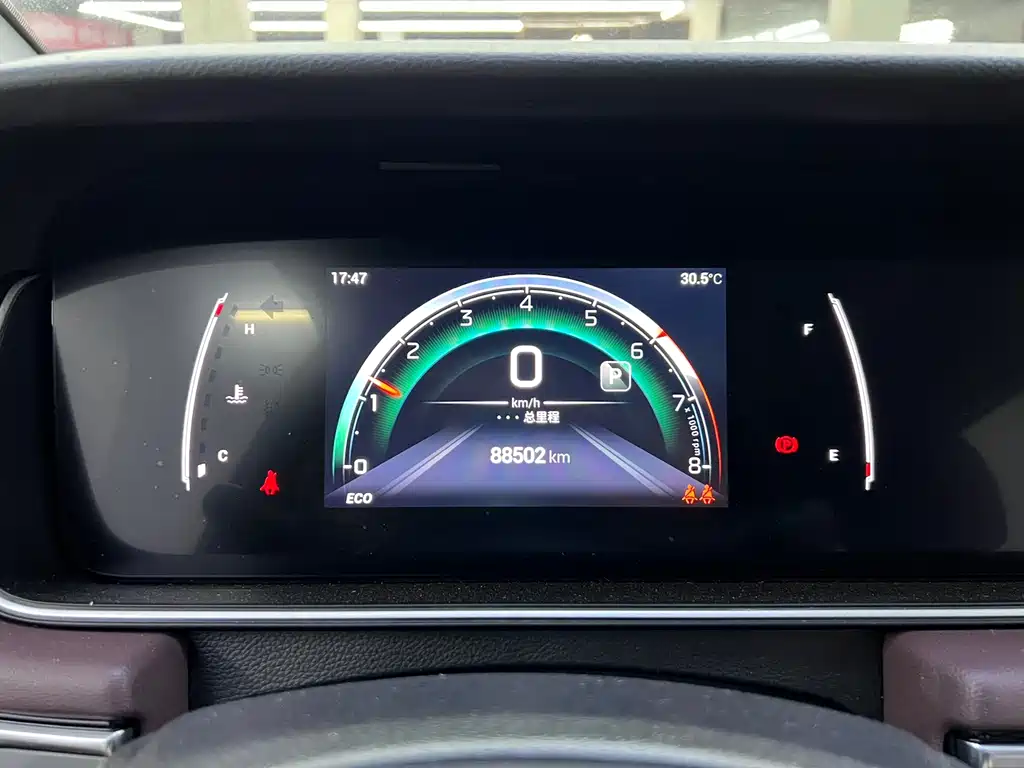 GAC M6 2021 270T DCT Premium （ мест）