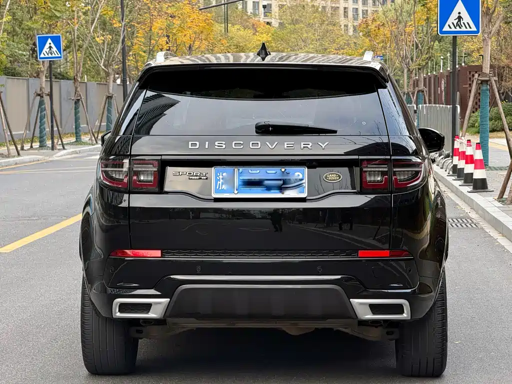 LAND ROVER DISCOVER SPORTS