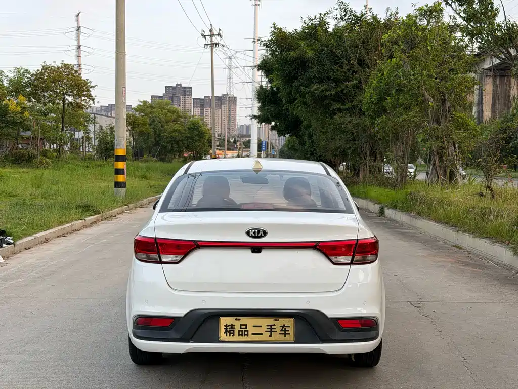 Kia K2 — миниатюра 8