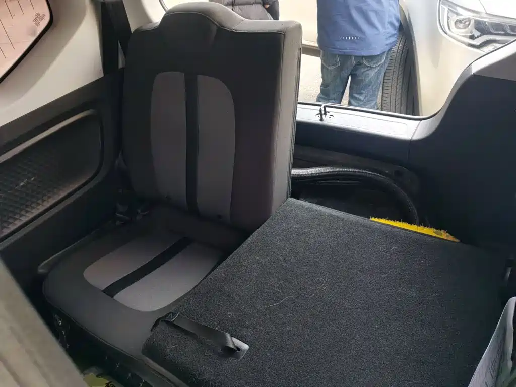 Wuling MINIEV — миниатюра 18