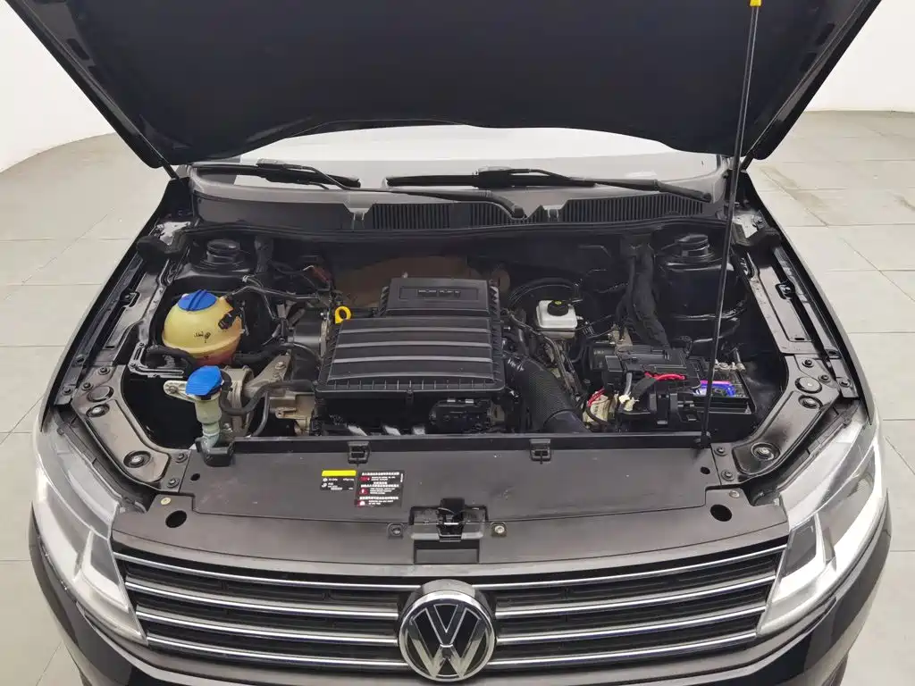 Volkswagen Lavida — миниатюра 6