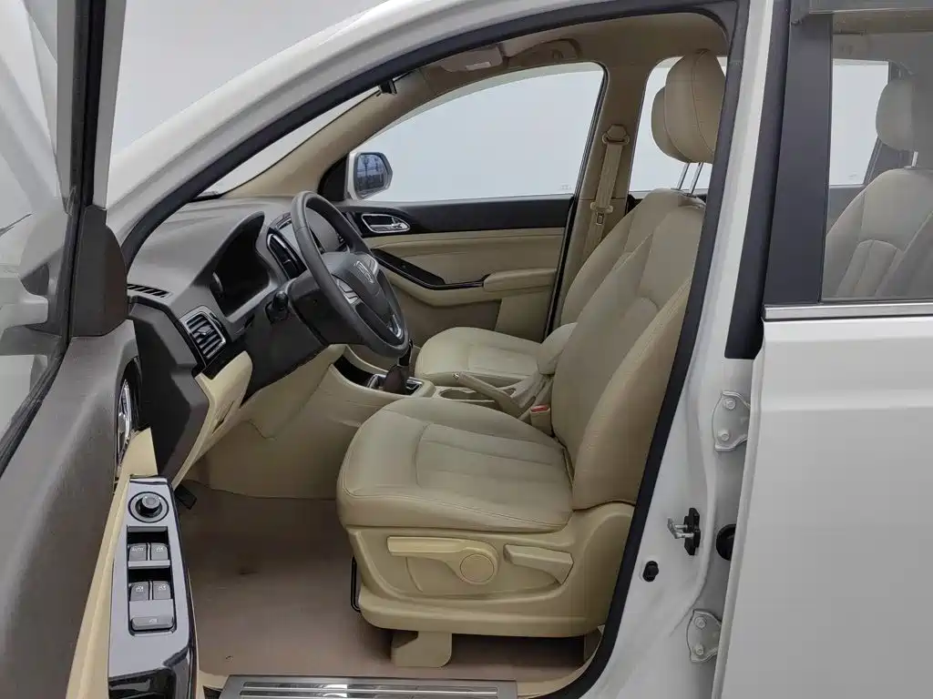 Baojun 730 — миниатюра 10