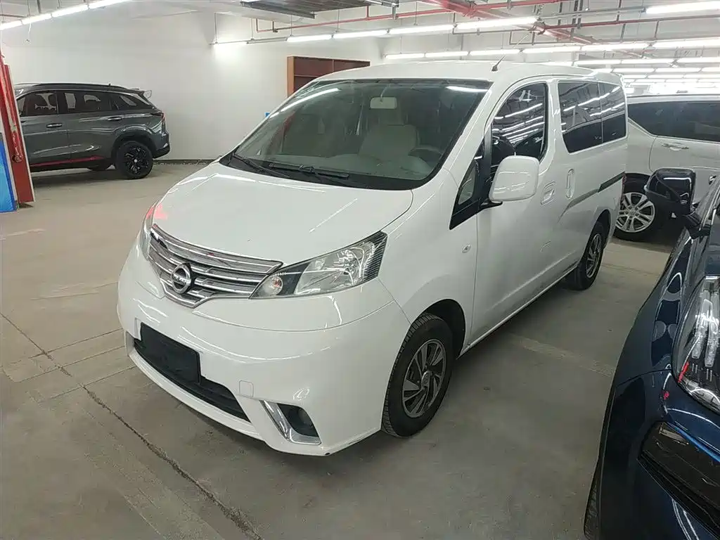 Nissan NV200 2018