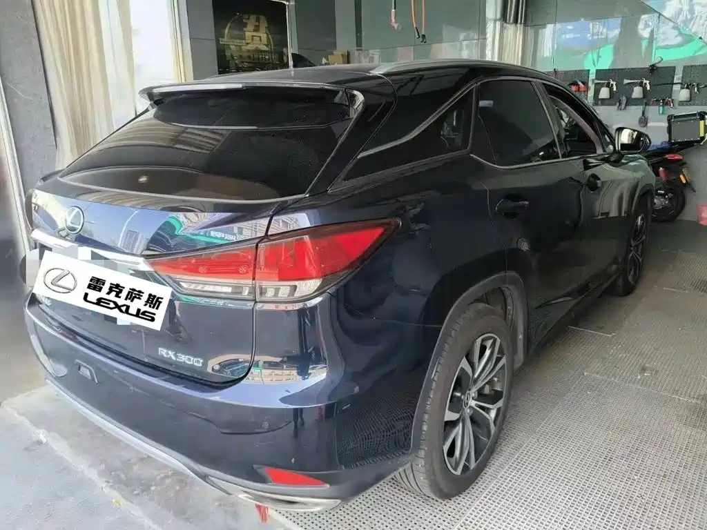 Lexus RX — миниатюра 4
