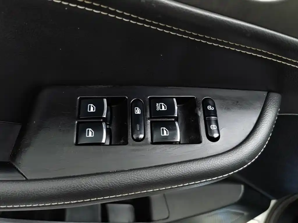Fengguang Fengguang S560 — миниатюра 9