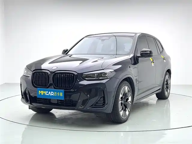 BMW  IX3 2023