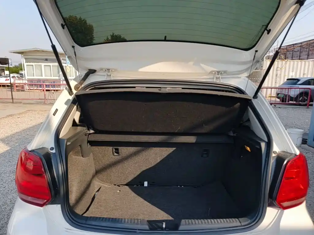 Volkswagen Polo — миниатюра 19