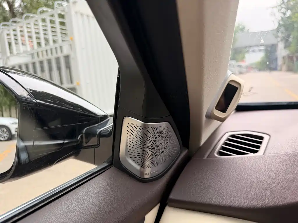 Wey Wey VV6 — миниатюра 11