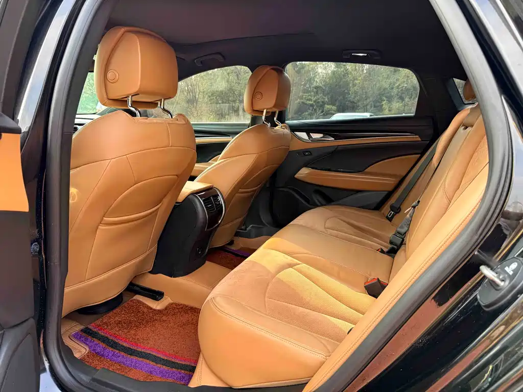 Buick LaCrosse — миниатюра 5