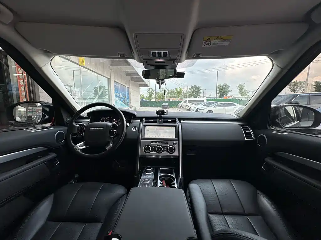 Land Rover Discovery — миниатюра 7