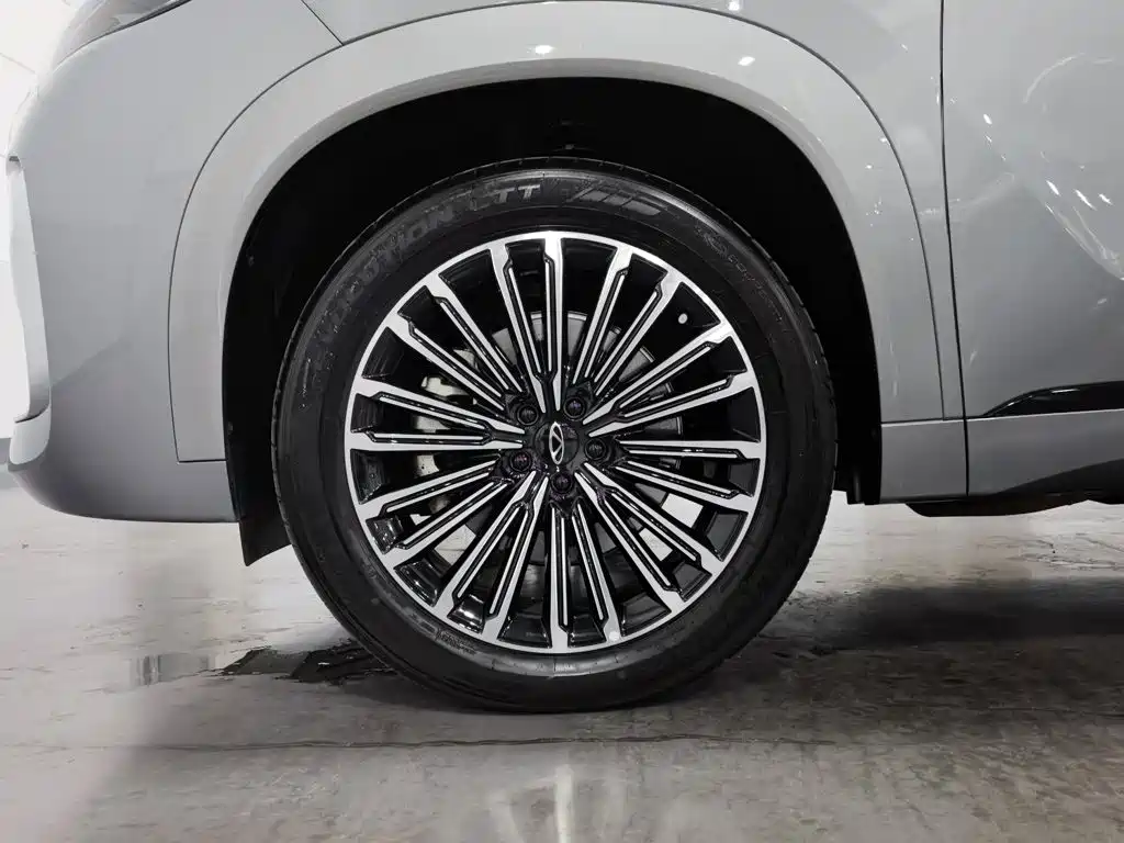 Chery Tiggo 9 C-DM — миниатюра 17