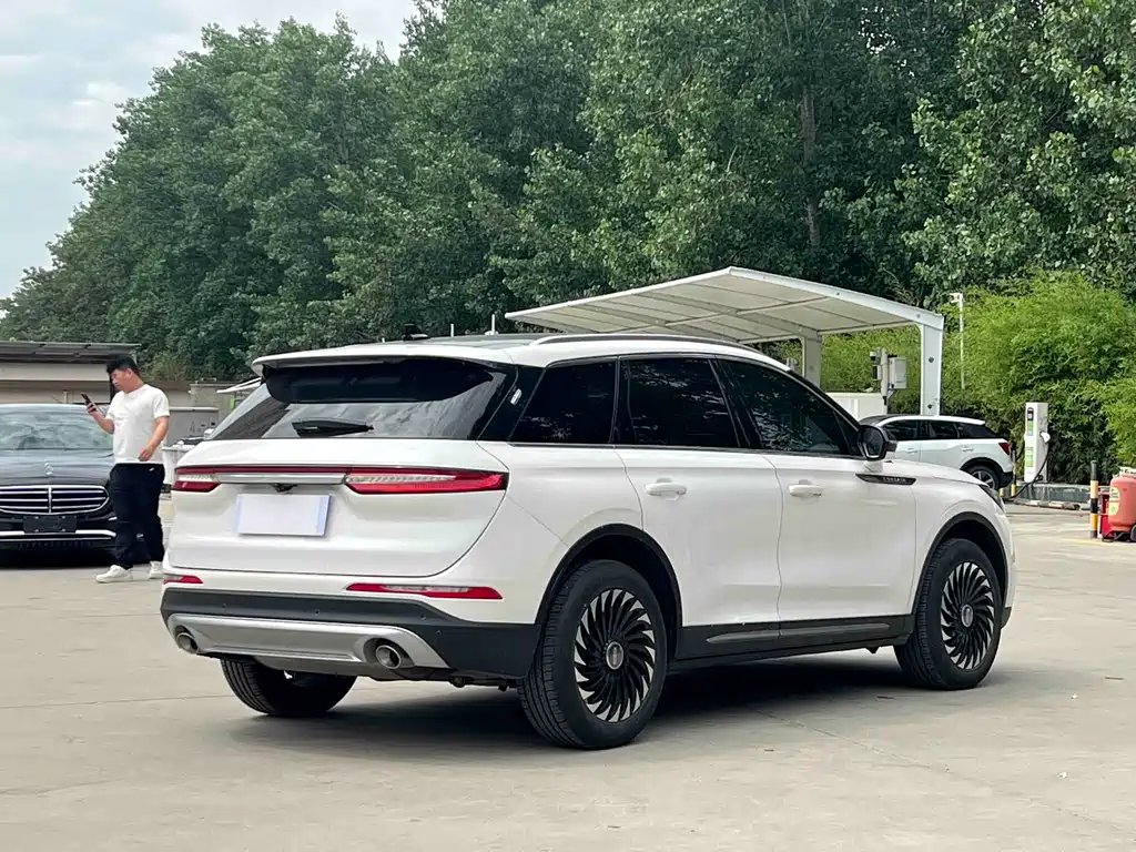 Lincoln Corsair 2020 2.0T Premium