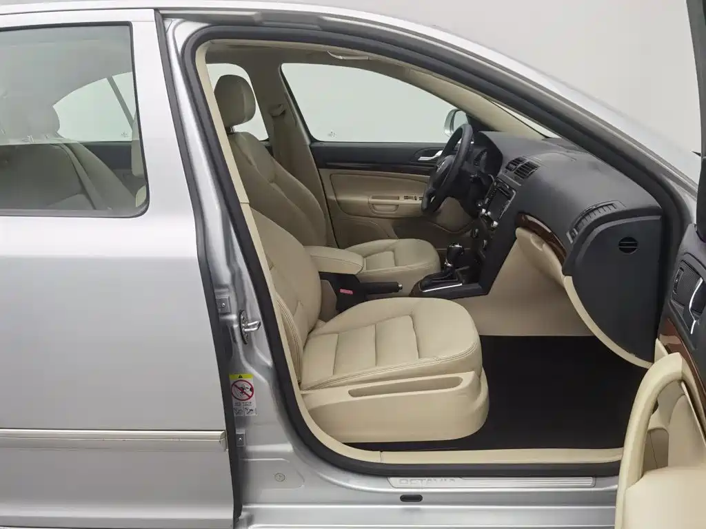 Skoda Octavia — миниатюра 23