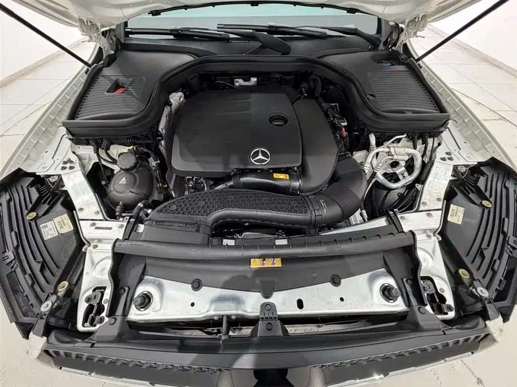 MERCEDES-BENZ GLC COUPE