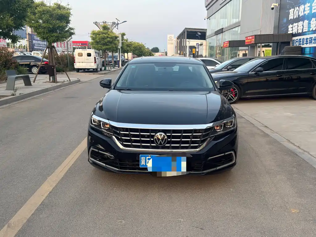 Volkswagen Passat 2021