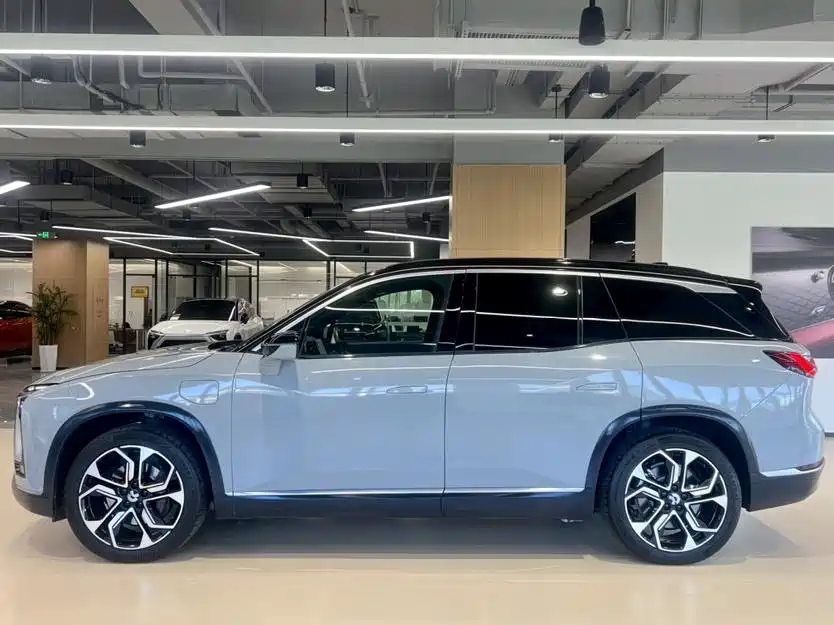NIO NIO ES8