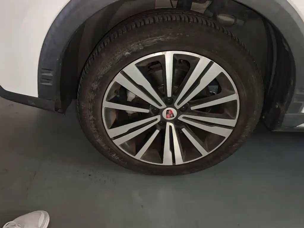 Roewe RX5 — миниатюра 23