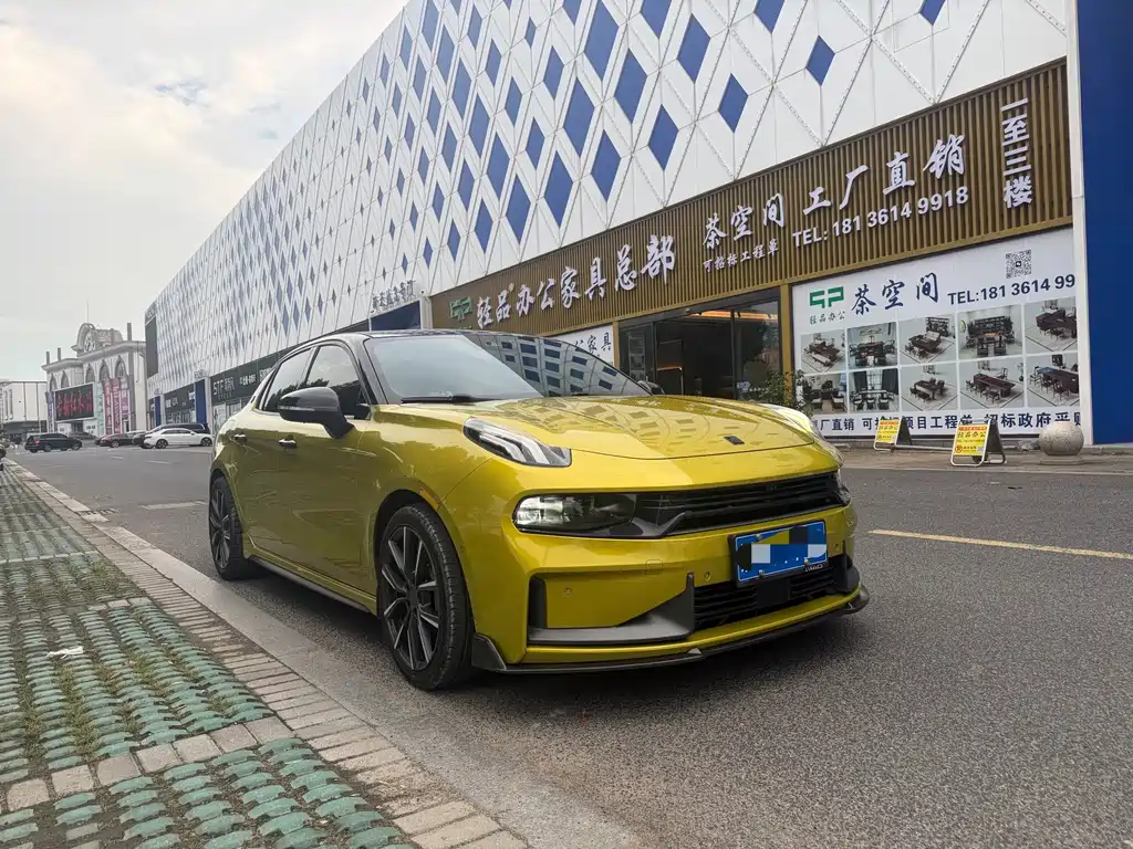 Lynk & Co 03 — миниатюра 2