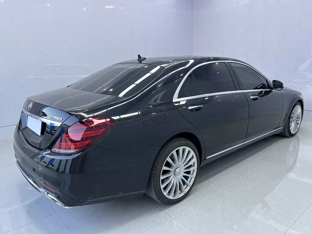 Mercedes-Benz S-Class — миниатюра 5