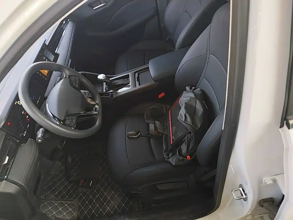 Roewe i5 — миниатюра 15