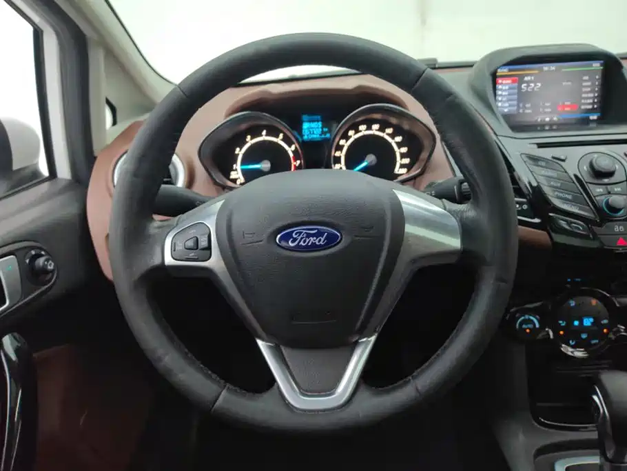 Ford Fiesta — миниатюра 15