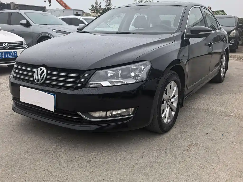 Volkswagen Passat 2012