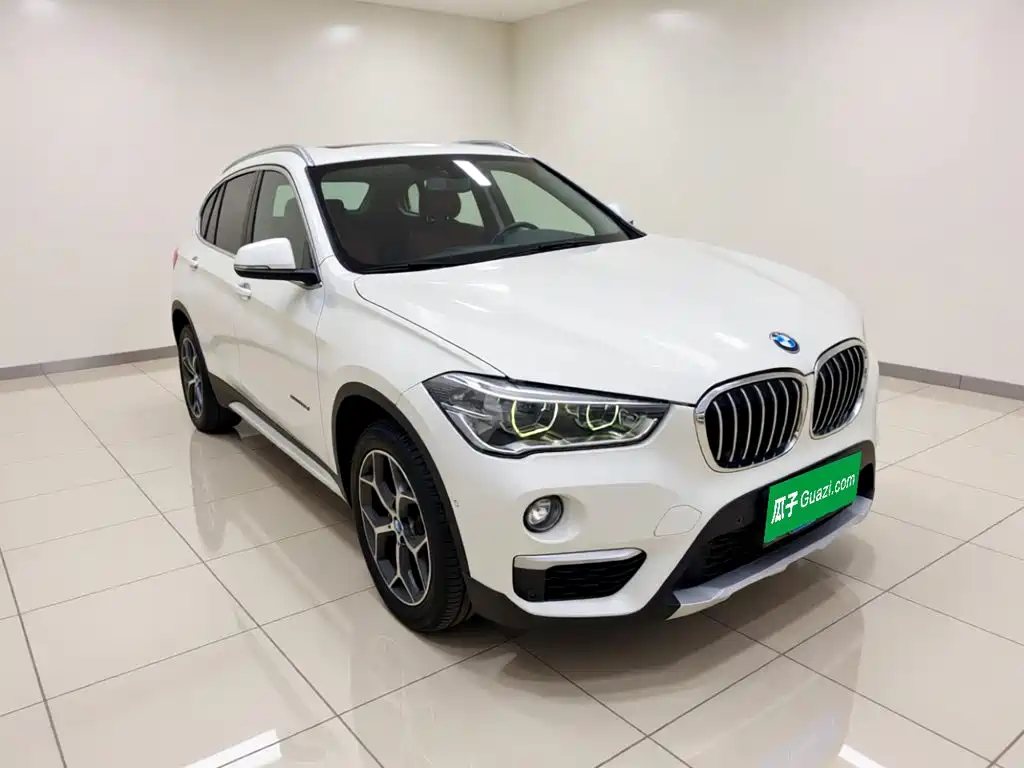 BMW X1 2016 sDrive20Li Luxury